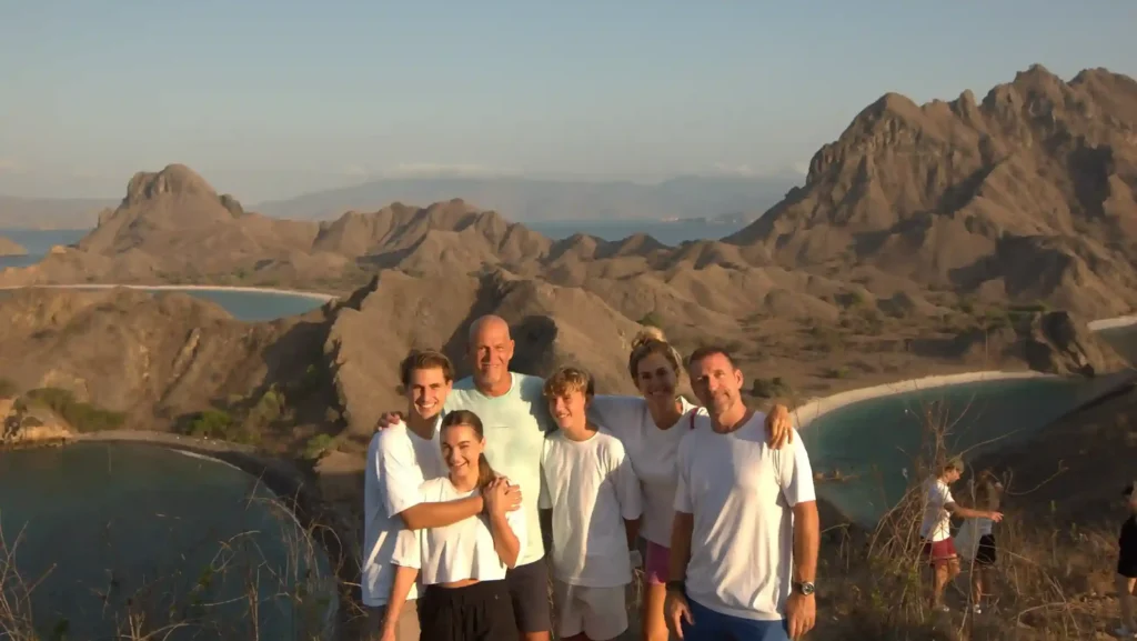 Komodo Dragon Tour | Komodo Island Tour | Komodo Luxury